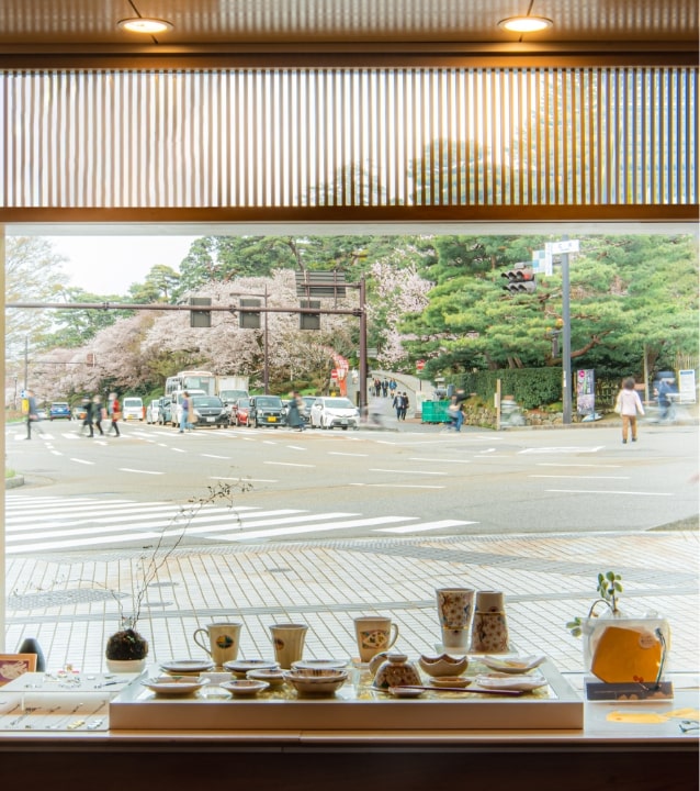 兼六園・21世紀美術館付近にある広坂店